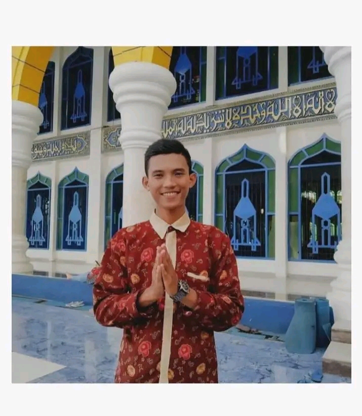 Riski Wais Al Qorni, S.K.M